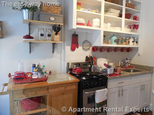 Photo - 114 Willow St Unit #2