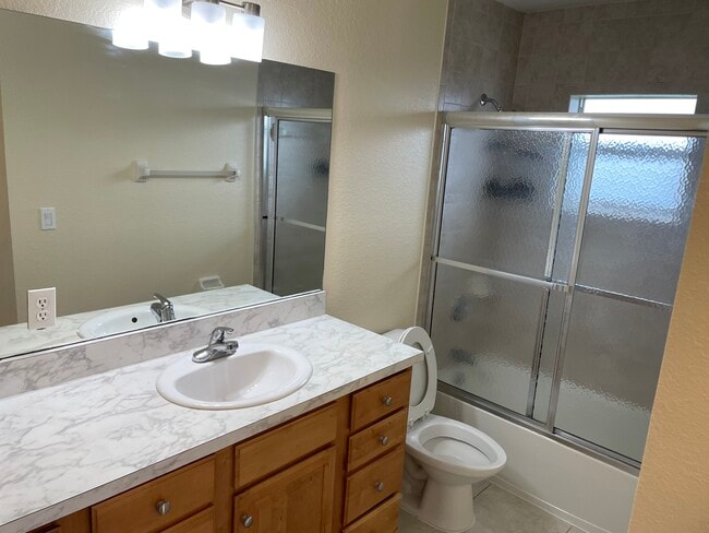 Photo - 127 Madrid Dr