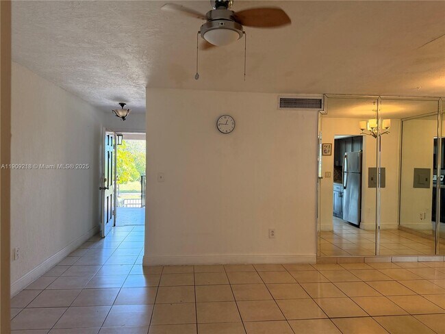 Photo - 20490 NW 7th Ave Unit 16