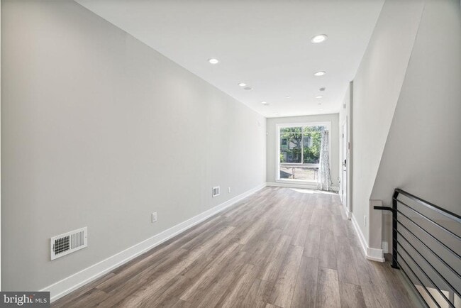 Photo - 2429 N 3rd St