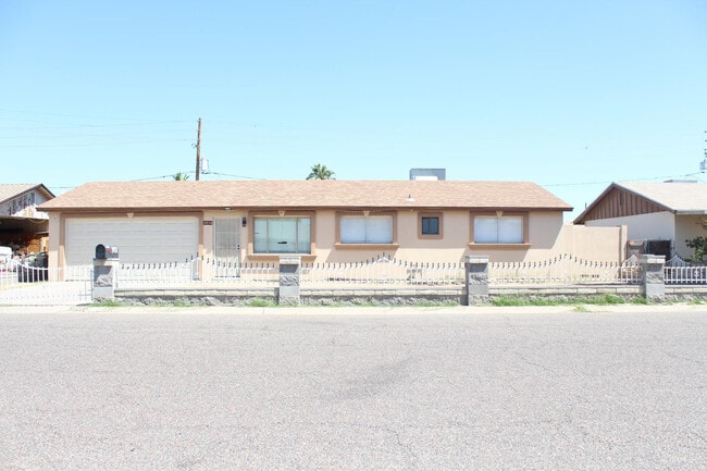 Building Photo - 3932 W Griswold Rd