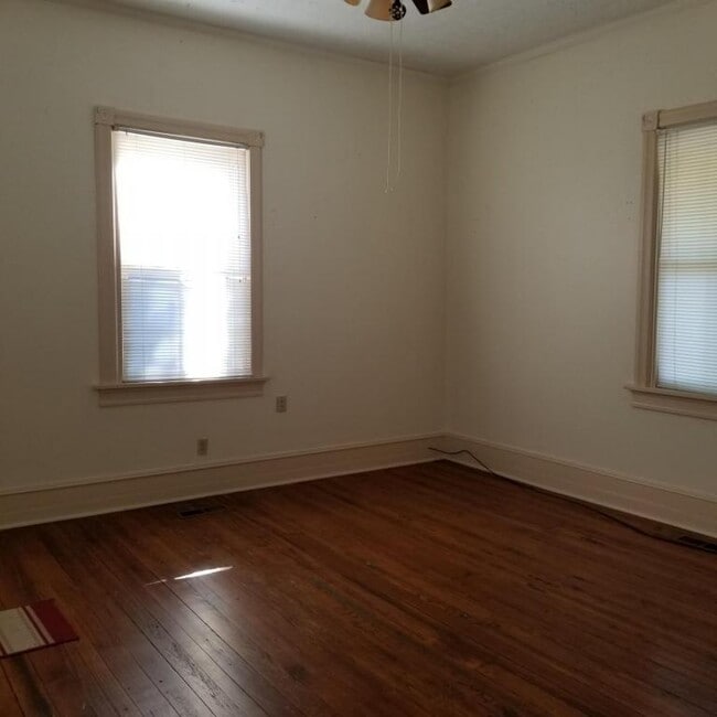 Photo - 2424 Birch Ave