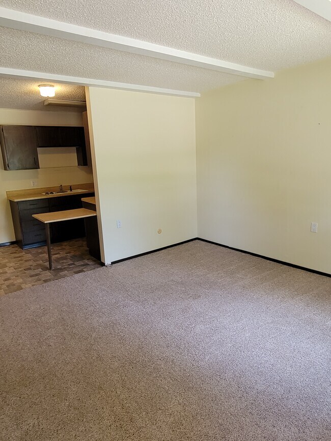 Living Room - Heritage West