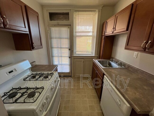 Photo - 934 Concordia Ln Unidad 2N