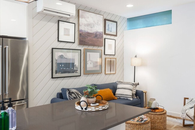 Photo - 628 10th Ave E Unidad SI ID1036000P