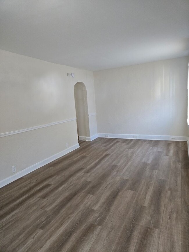 Photo - 72/74 Cushing St Unit 72