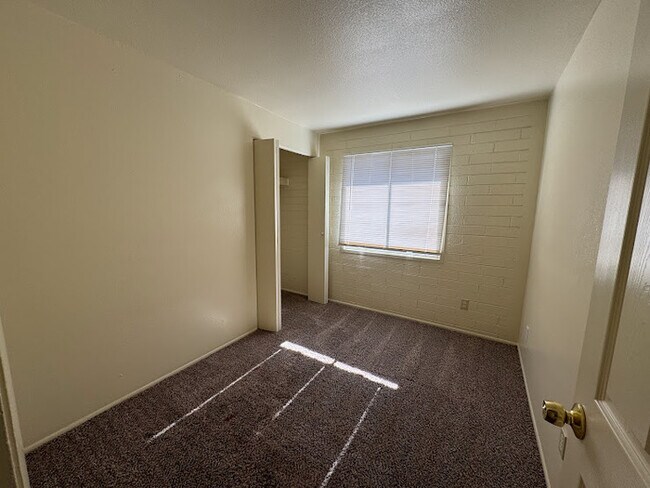 Photo - Holiday Gardens Townhome