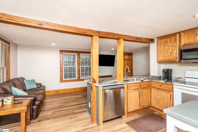 Photo - 16 Converse St