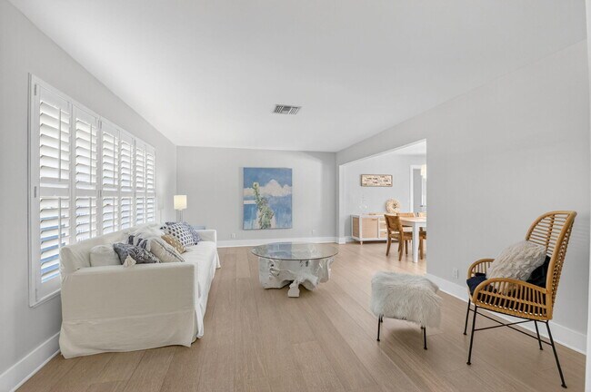 Photo - 4690 Palo Verde Dr