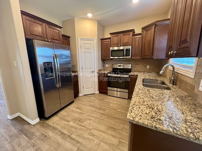 Photo - 9921 Landry Dr