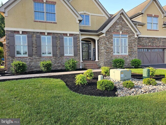 Photo - 94 Wolf Creek Cir