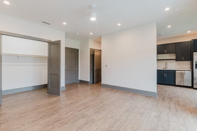 Photo - Studio Apartment Living in Washington Square! Unit 210