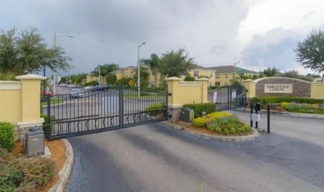 Building Photo - 5464 Quarry Rock Rd