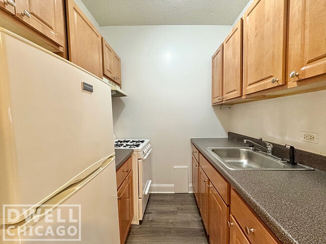 Photo - 1700 N Humboldt Blvd Unit 1