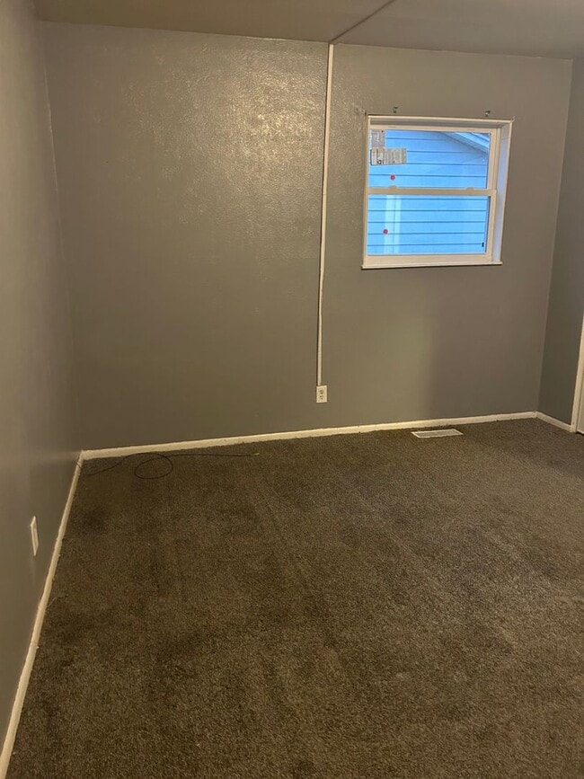 Photo - 3 Bed 1.5 bath house