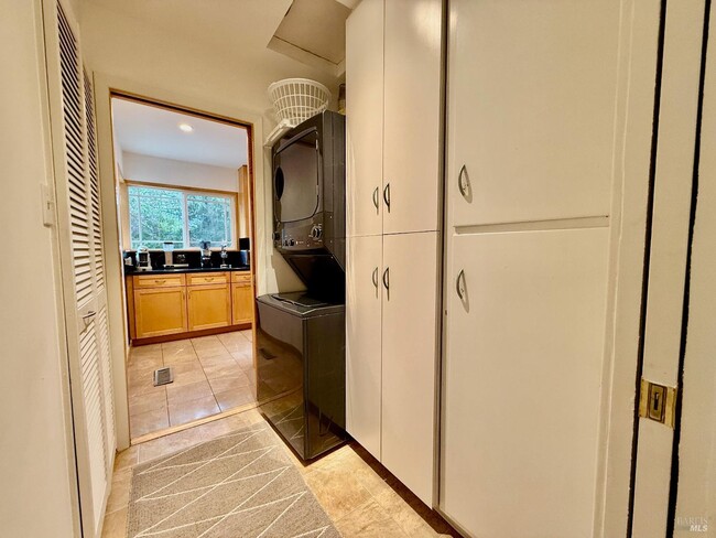 Photo - 1607 Foothill Blvd