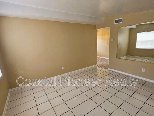 Photo - 4431 Atwater Dr Unidad A