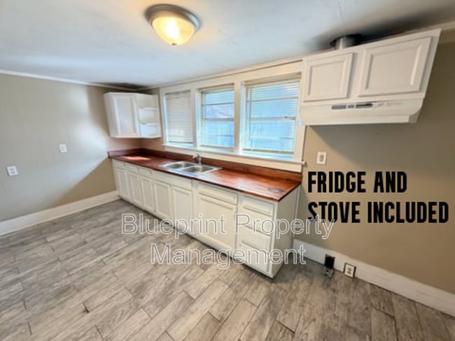 Photo - 6609 Avenue O