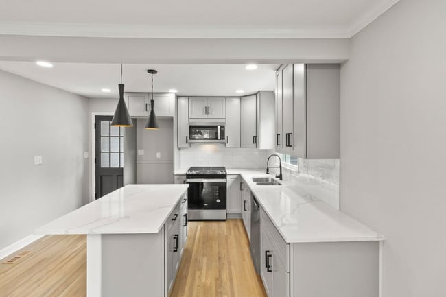 4111 Sudbury Rd
