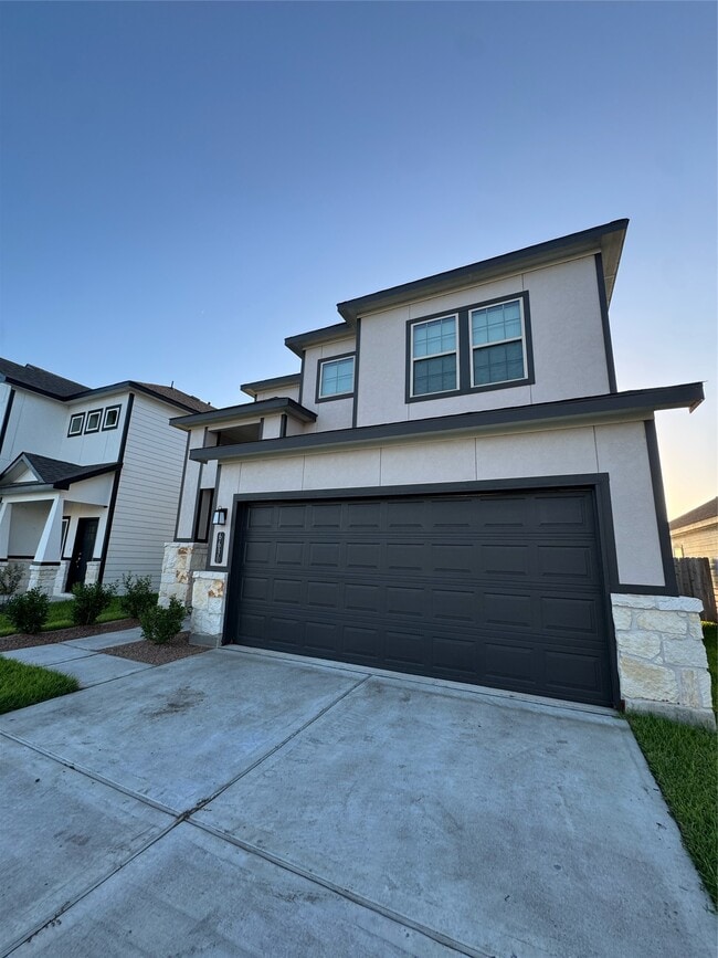 6630 Escondido Dr