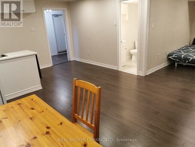 40 Green Bush Rd