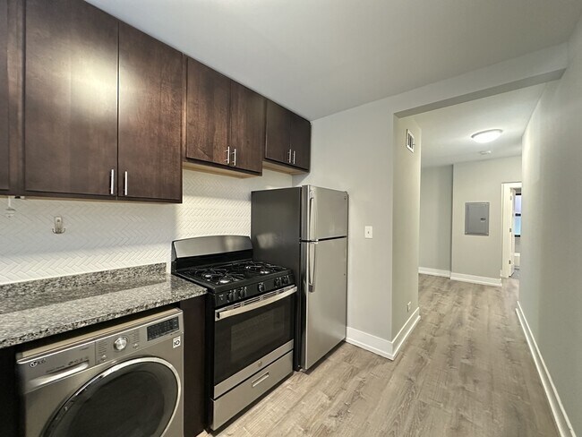 Photo - 1122 Maple Ave Unit J01W