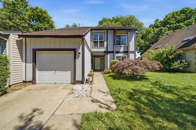 Building Photo - 1810 Delaney St