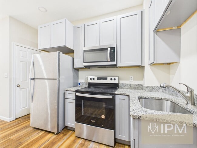 Photo - Available Now! Charming 3 Bedroom, 2 Bath ...