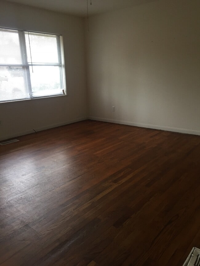 Photo - 3 Bedroom/1.5 Bath Home on Westside!