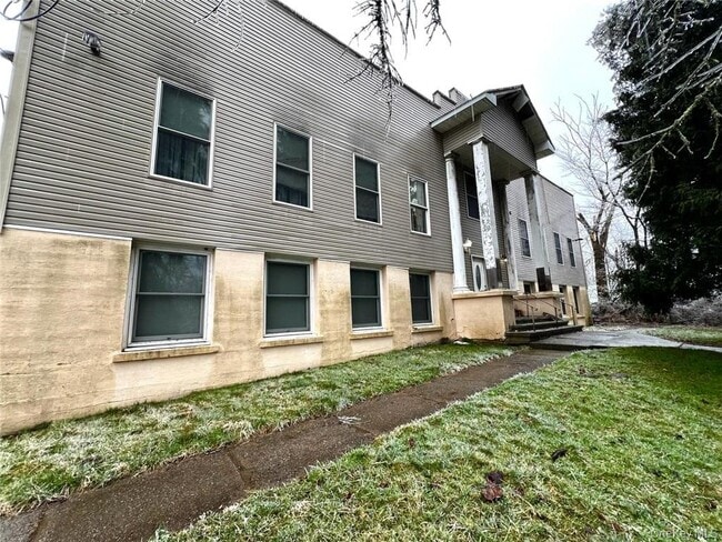 Photo - 21 Stanton Corner Rd