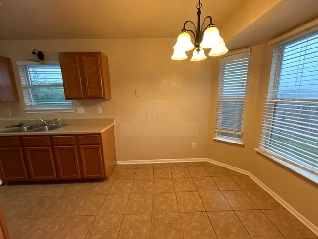 Photo - 2505 Southwood Dr