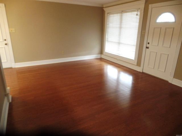 Photo - 107 Hillwood Dr