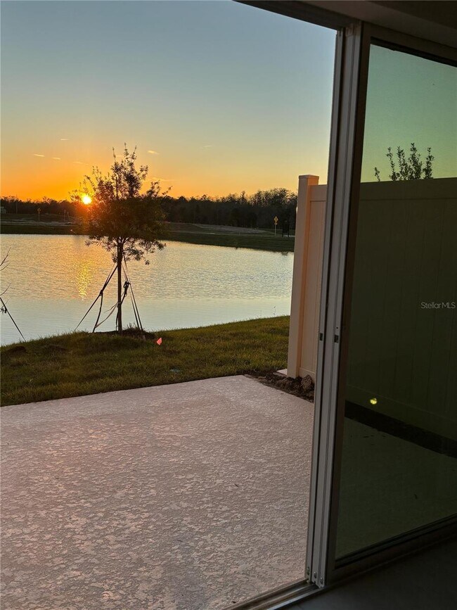 Photo - 2236 Portrait St