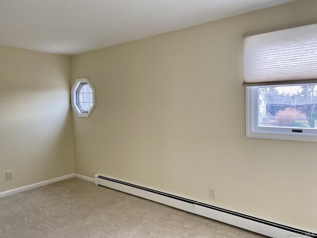 Photo - 23 Grossman St