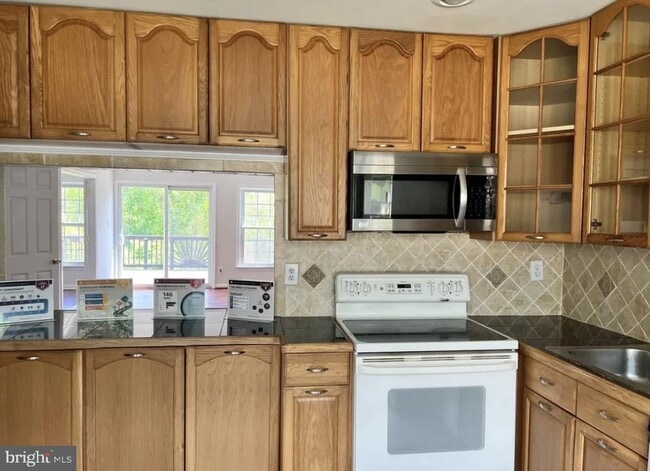 Photo - 516 Meadow Hall Dr