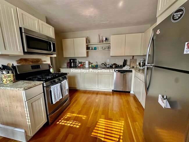 Photo - 323 Dorchester St Apartment