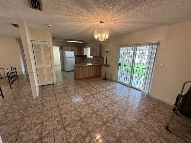 Photo - 2810 SW 108th Pl