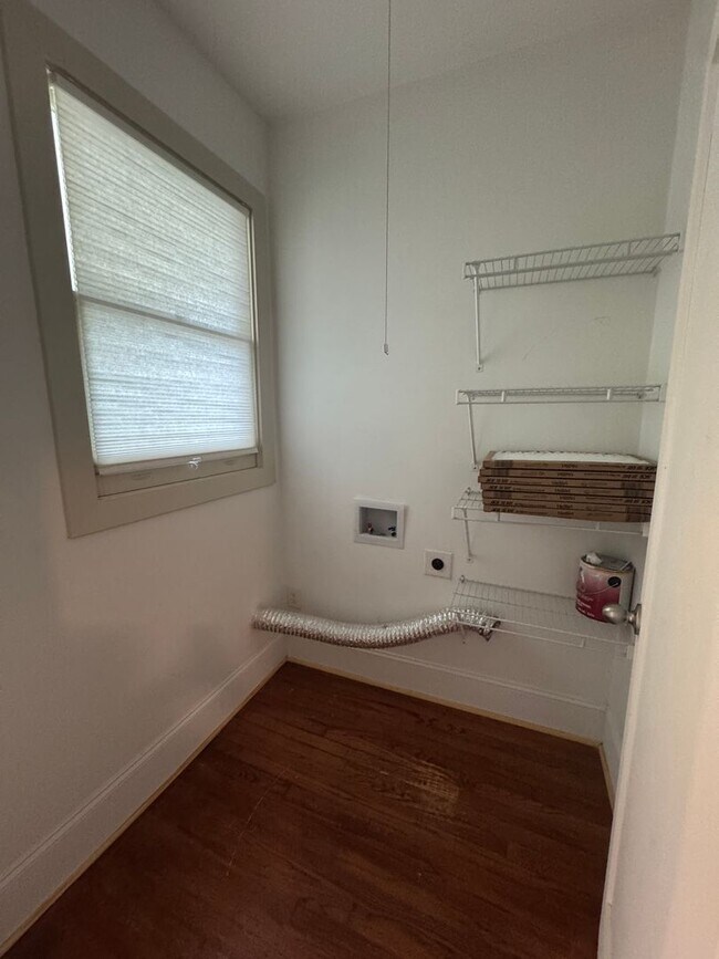Photo - Gorgeous Studio Apartment in Downtown Raleigh Unit B