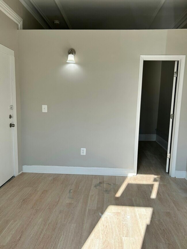 Photo - 1708 Harlem Ave Unit 3