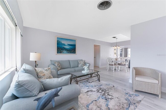 Photo - 1720 Florence Ave