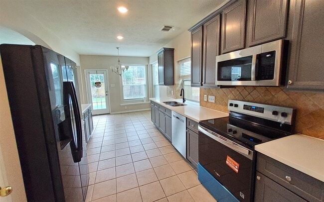 Photo - 2906 Humble Dr