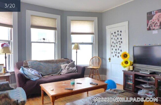 Photo - 126 Calumet St Unit 2