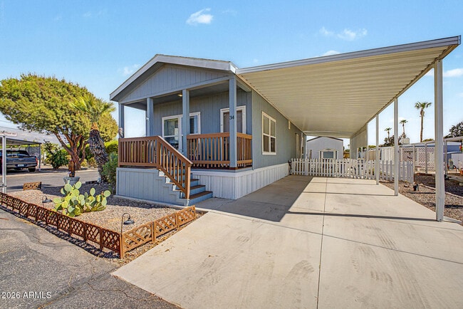 654 E Ranch Rd