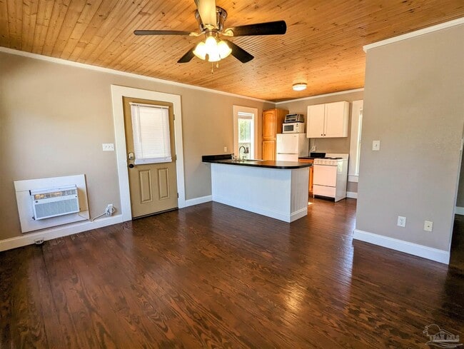 Photo - 1705 N 17th Ave