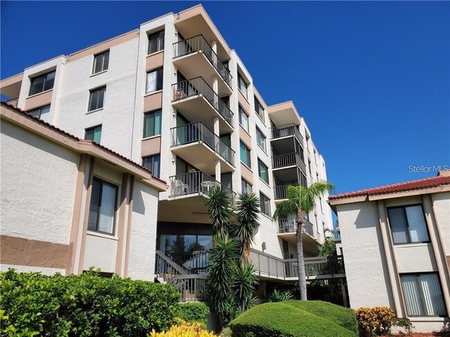 Building Photo - 6268 Palma Del Mar Blvd S Unit 304 Rental