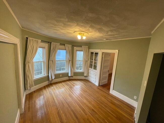 Building Photo - 65 Hancock St Unit 1