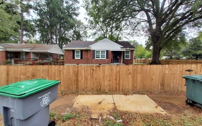 Photo - 3686 Philsdale Ave