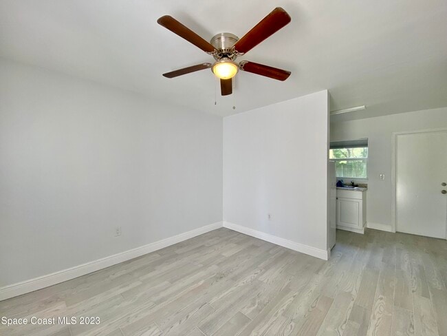 Photo - 141 Platt Ave