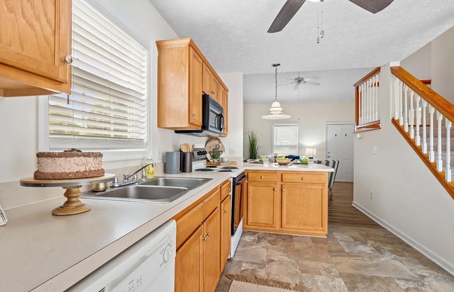 Photo - 1515/1517 Cassell Ln Unit 1517 Cassell Ln