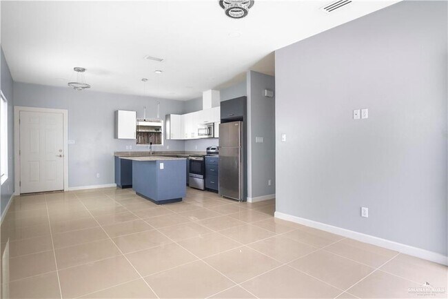 2013 Stardust Ln Unit 4